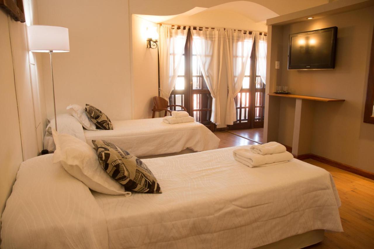 Hotel Santa Catalina Rio Cuarto Exterior photo